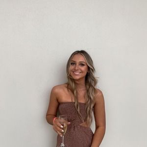 Meet your Posher, Francesca